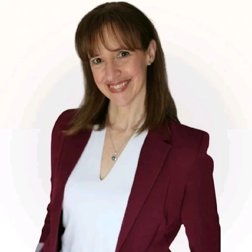 Corinna Smith
